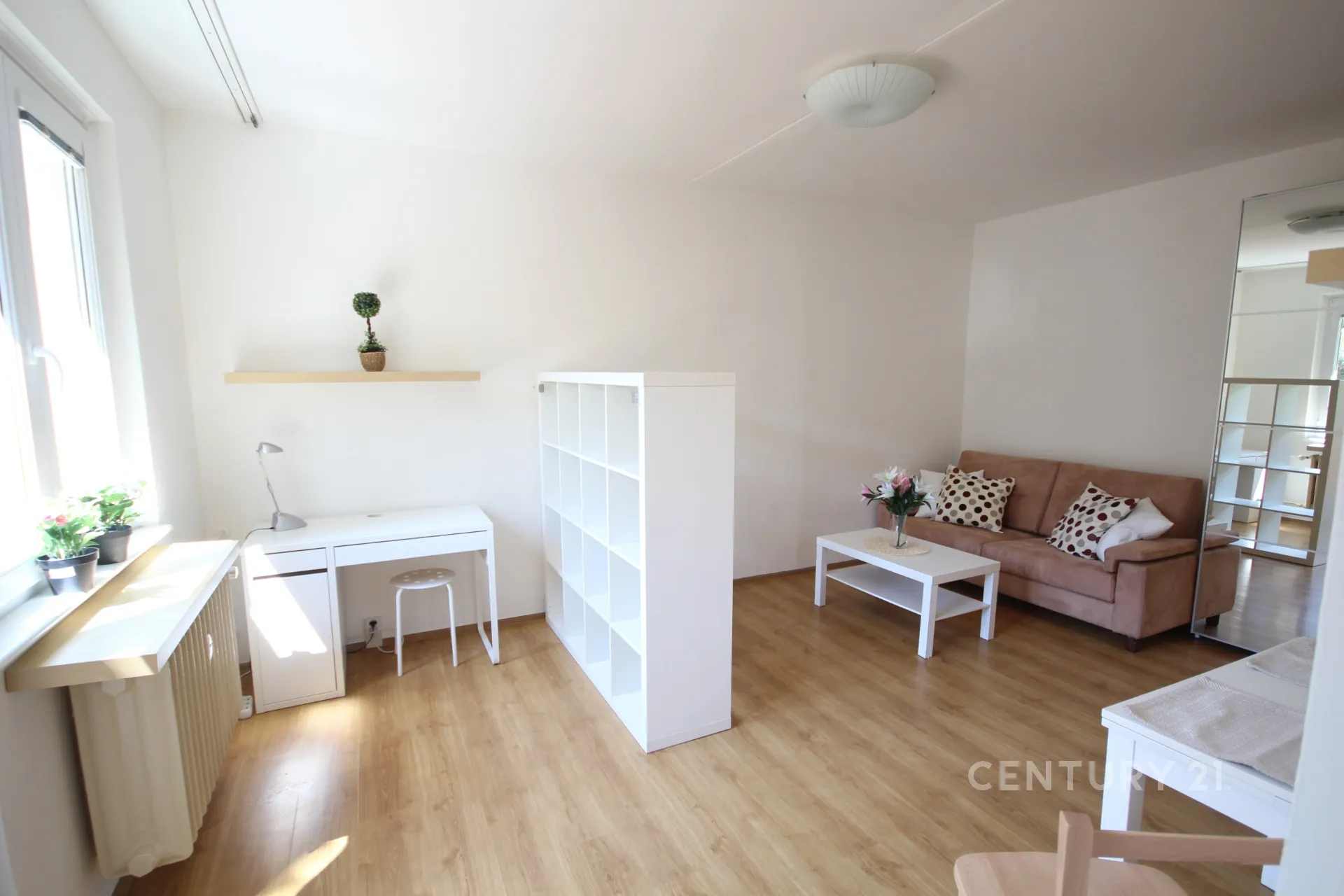 Pronájem bytu 1+1 s balkonem, 27 m² Brno Vídeňská